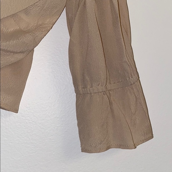 Reformation wrap top - Picture 5 of 6